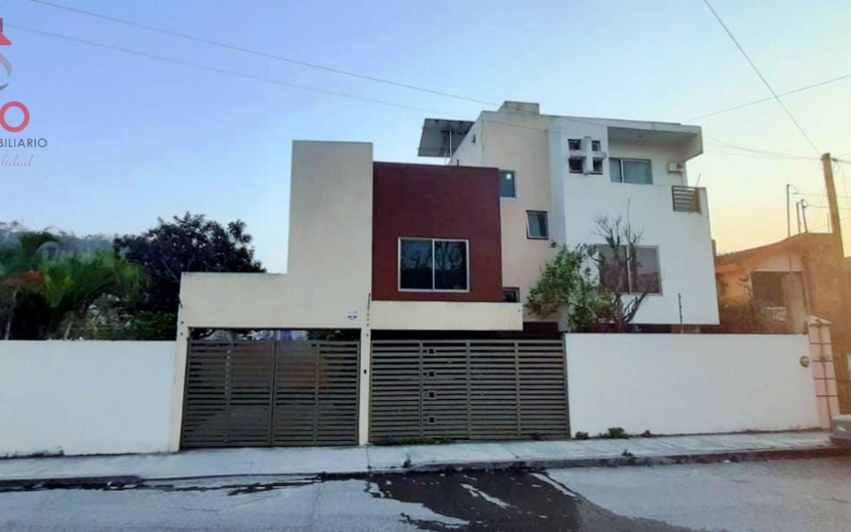 Casa en venta, calle Sor Juana Inés, colonia Parcela 14; Poza Rica,  Veracruz | Barso Consorcio Inmobiliario