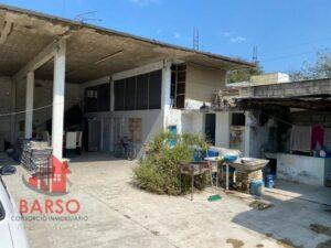 Casa en venta, carretera México-Tuxpan, esquina Guadalupe Victoria, Ejido Lázaro Cárdenas; Tihuatlán, Veracruz