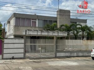 Casa en venta, col. Cazones, Calle 18; Poza Rica, Veracruz