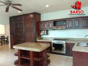 Casa en venta, Calle Ferrocarril, colonia Aviación Vieja; Poza Rica, Veracruz