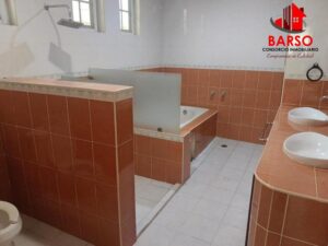 Casa en venta, Calle Ferrocarril, colonia Aviación Vieja; Poza Rica, Veracruz