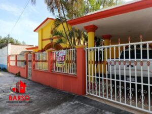 Casa en venta, Calle Ferrocarril, colonia Aviación Vieja; Poza Rica, Veracruz